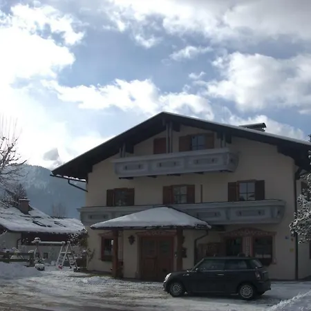 Romantisch Heidi 民宿 比绍夫斯维森